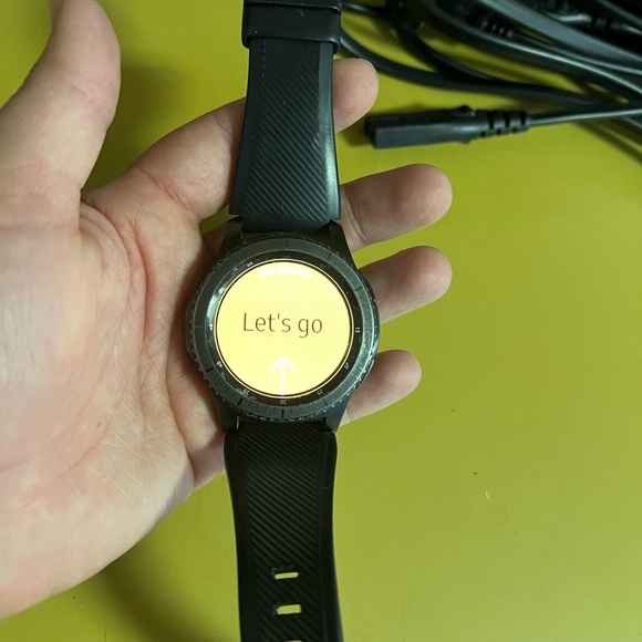 Samsung Gear S3 Frontier Black Smartwatch -used in good condition